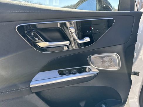 New 2025 Mercedes-Benz GLC 300 4MATIC image 14