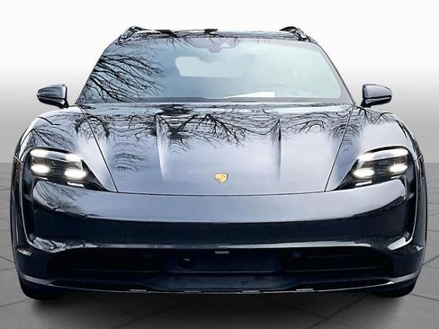 Used 2022 Porsche Taycan 4 Cross Turismo image 4