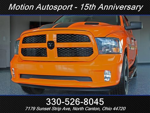 Used 2019 RAM 1500 Express w/ Ignition Orange Sport Package AWD/4WD image 40