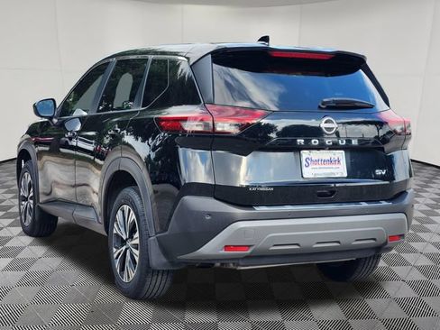 Used 2023 Nissan Rogue SV FWD image 7