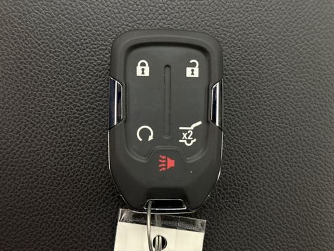 Used 2023 GMC Acadia AT4 AWD/4WD image 10