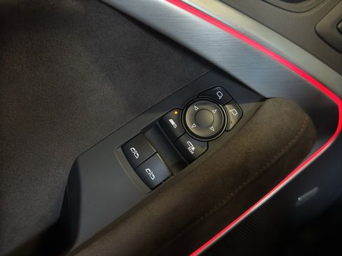 Used 2023 Chevrolet Camaro ZL1 image 27