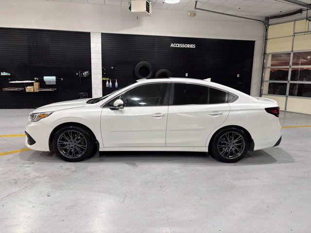 Used 2022 Subaru Legacy Limited AWD/4WD image 5