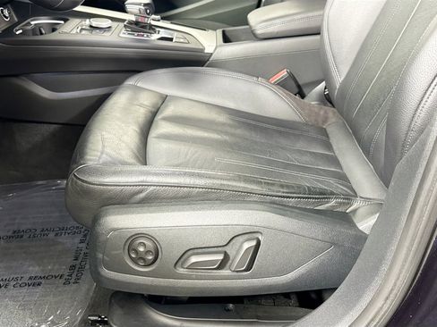 Used 2017 Audi A4 2.0T Premium w/ Convenience Package image 22