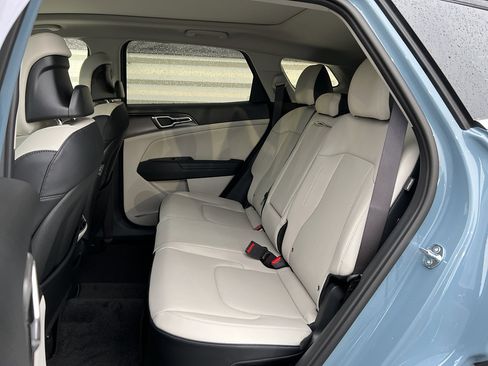 New 2026 Kia Sportage EX w/ EX Panoramic Sunroof Package image 13