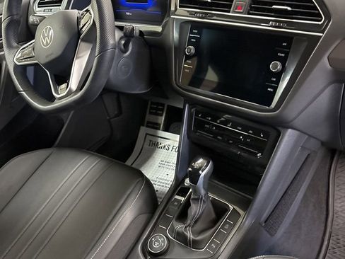 Used 2024 Volkswagen Tiguan SE R-Line AWD/4WD image 28