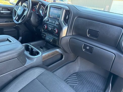 Used 2021 Chevrolet Silverado 1500 LT Trail Boss w/ Bed Protection Package image 13