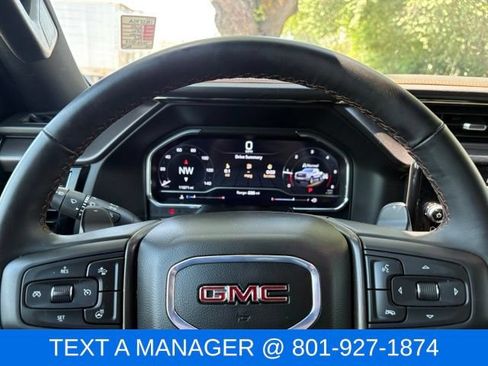 Used 2025 GMC Sierra 1500 AT4 w/ AT4 Premium Package AWD/4WD image 24