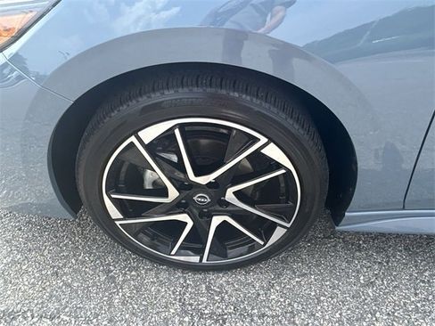 Certified 2024 Nissan Sentra SR w/ SR Premium Package image 10