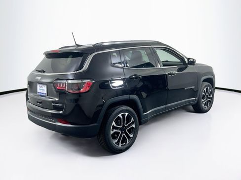 Used 2022 Jeep Compass Limited w/ Sun and Sound Group image 5