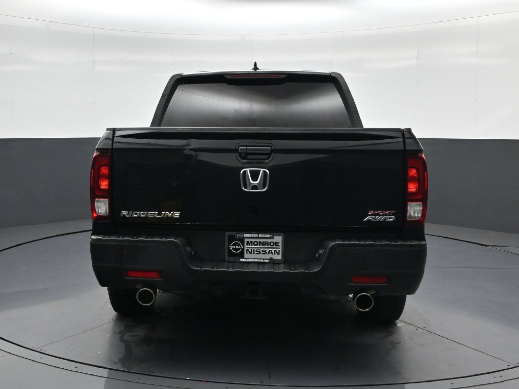 Used 2021 Honda Ridgeline Sport image 8