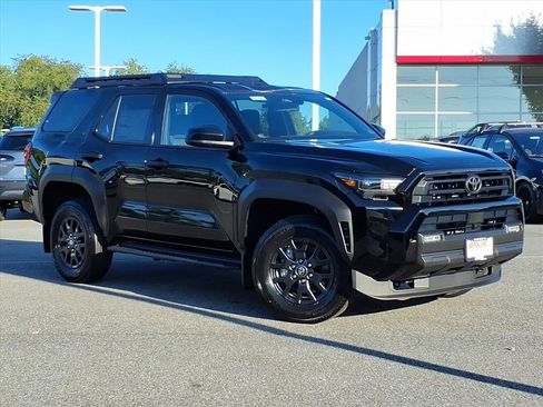 New 2026 Toyota 4Runner SR5 AWD/4WD image 2