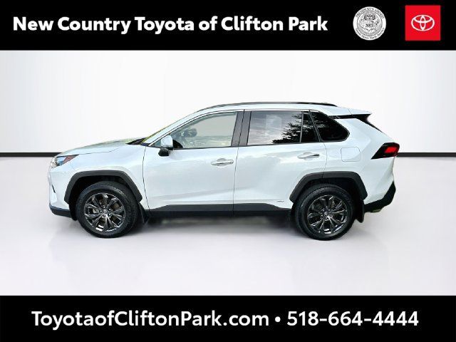 Used 2024 Toyota RAV4 Limited w/ Advanced Technology Package AWD/4WD image 4