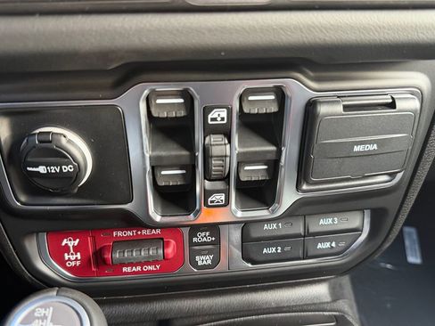 New 2026 Jeep Wrangler Rubicon image 18