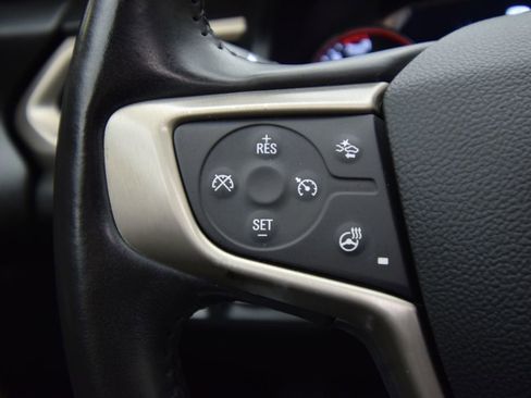 Used 2021 GMC Acadia Denali w/ Denali Technology Package image 38