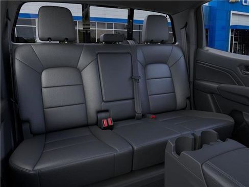 New 2026 GMC Canyon Elevation w/ Convenience Package image 17