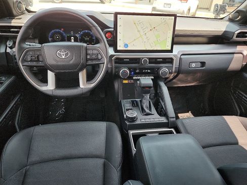 Used 2026 Toyota 4Runner TRD Off-Road Premium w/ Tow Technology Package AWD/4WD image 11