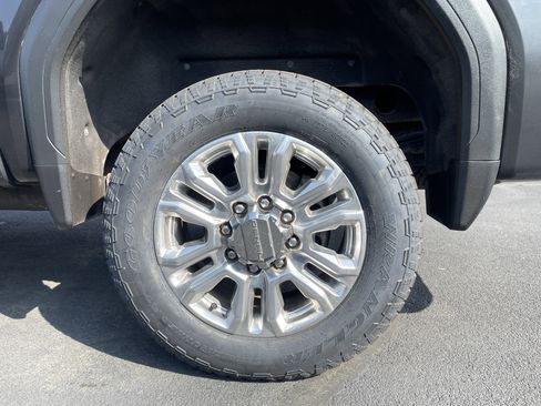 Used 2021 GMC Sierra 2500 Denali w/ Denali Ultimate Package image 28