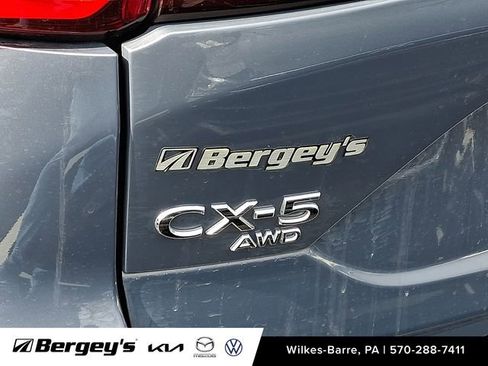 Certified 2023 MAZDA CX-5 Carbon Edition image 11