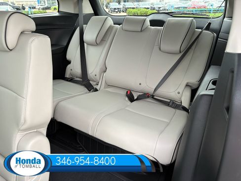 New 2026 Honda Odyssey Touring image 16