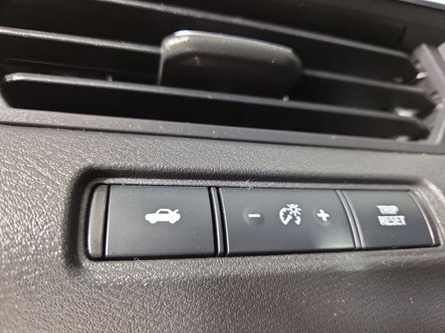 Used 2023 Nissan Altima 2.5 SV FWD image 26
