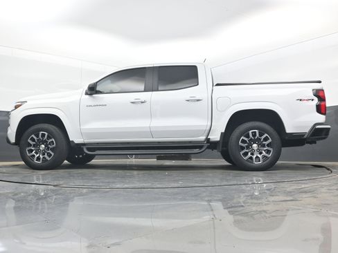 Certified 2023 Chevrolet Colorado LT w/ LT Convenience Package III image 26