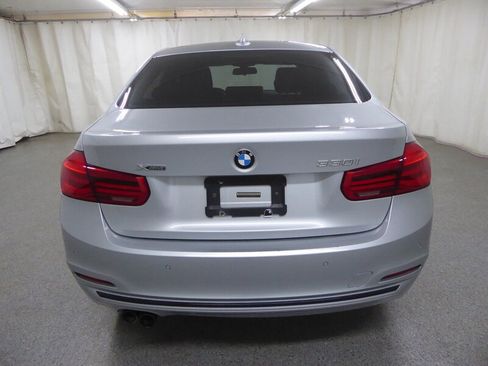 Used 2017 BMW 330i xDrive Sedan image 6