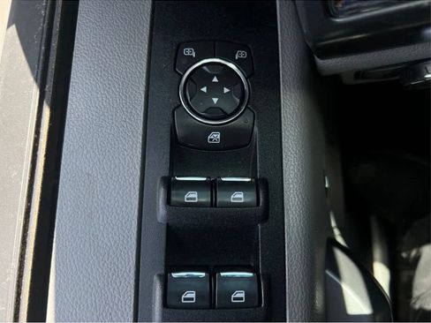 Used 2018 Ford F250 XLT w/ Snow Plow Prep Package AWD/4WD image 41