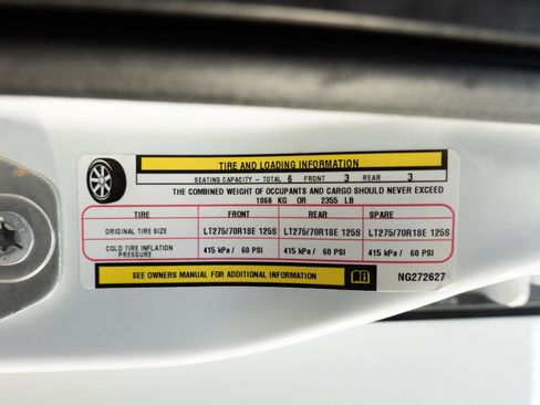 Used 2022 RAM 2500 Tradesman w/ Chrome Appearance Group AWD/4WD image 58