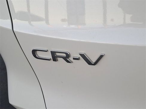 Used 2024 Honda CR-V LX image 8