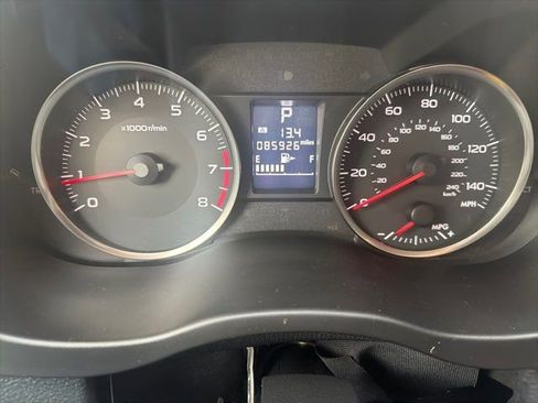 Used 2017 Subaru Crosstrek 2.0i Premium image 18