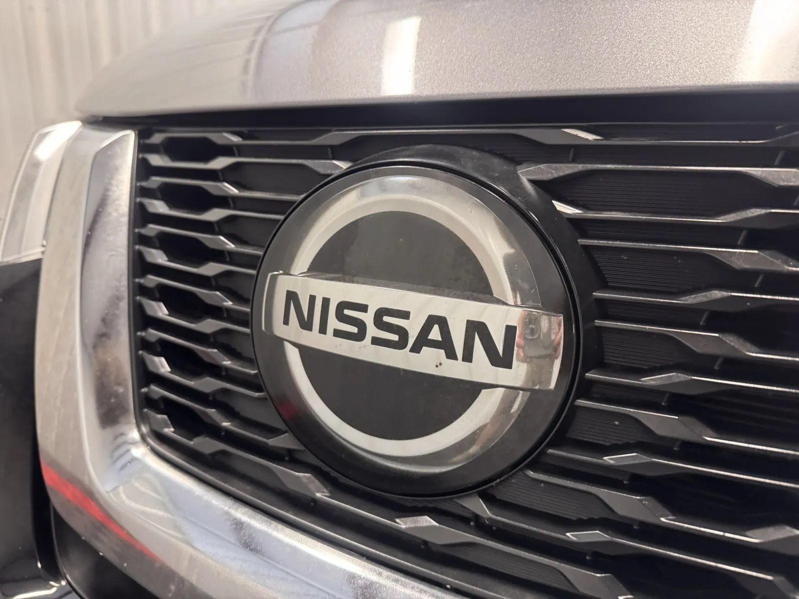 Used 2020 Nissan Rogue S FWD image 7