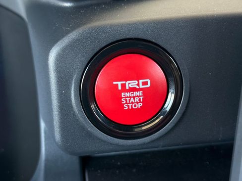 Used 2025 Toyota Tacoma TRD Sport w/ TRD Sport Upgrade Package AWD/4WD image 23