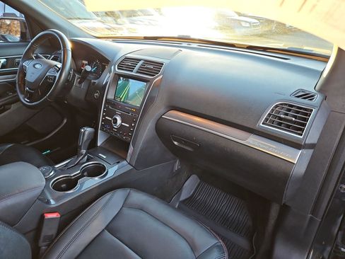 Used 2017 Ford Explorer Sport w/ Equipment Group 401A image 35