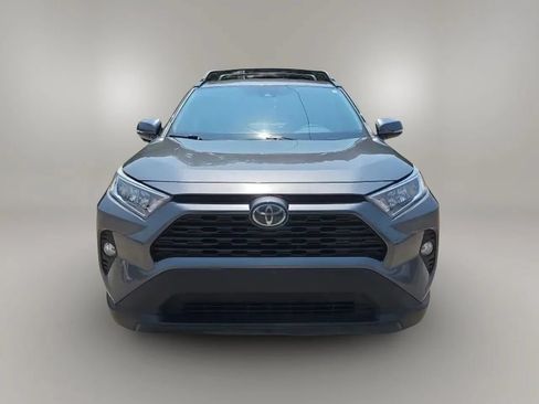 Used 2020 Toyota RAV4 XLE FWD image 4