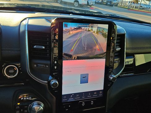 Used 2025 RAM 1500 Laramie w/ Night Edition image 16