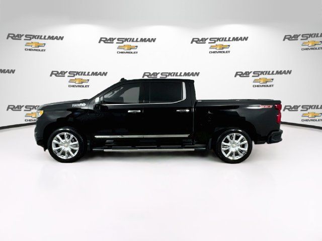 Used 2024 Chevrolet Silverado 1500 High Country AWD/4WD image 4