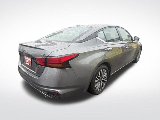 Used 2023 Nissan Altima 2.5 SV w/ SV Premium Package FWD image 5