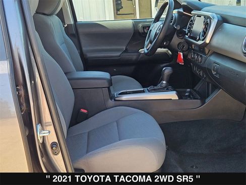 Used 2021 Toyota Tacoma SR5 image 28