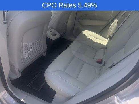 Used 2023 Volvo XC60 B5 Plus w/ Climate Package AWD/4WD image 16