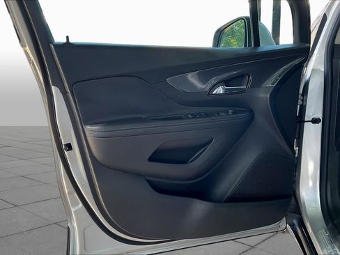 Used 2018 Buick Encore Preferred FWD image 22