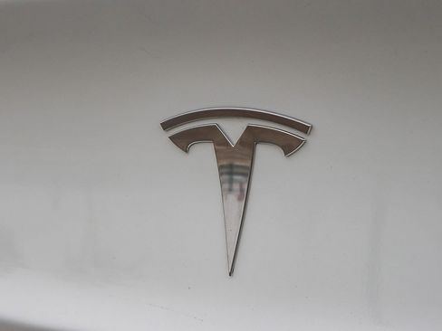 Used 2021 Tesla Model 3 Long Range image 12