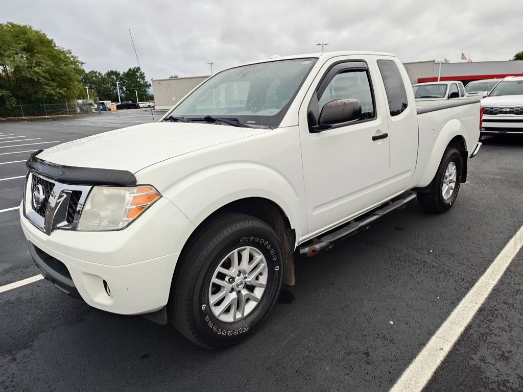 Used 2015 Nissan Frontier SV AWD/4WD image 7