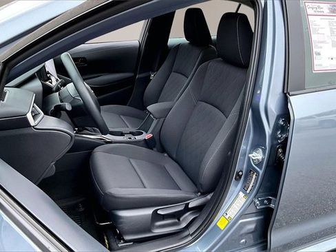 Used 2024 Toyota Corolla LE image 18