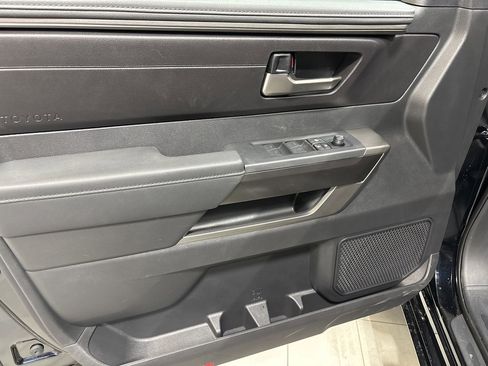 New 2026 Toyota Tundra SR5 image 8