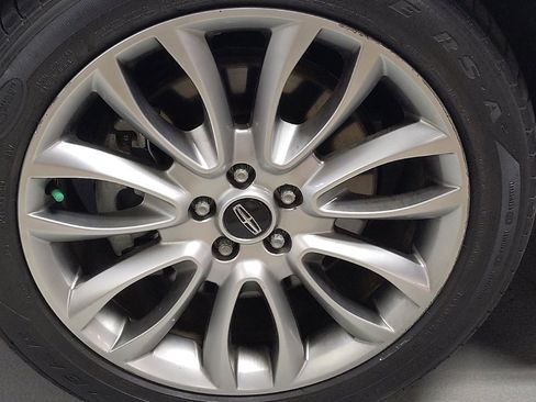 Used 2015 Lincoln MKC FWD w/ Equipment Group 102A Reserve image 31