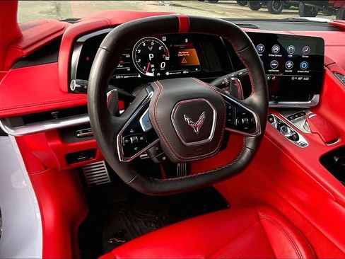 Used 2023 Chevrolet Corvette Stingray Premium Cpe w/ Z51 Performance Package RWD image 7