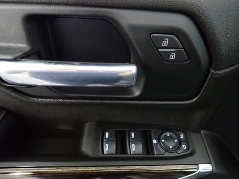 Used 2021 GMC Sierra 1500 Elevation image 24