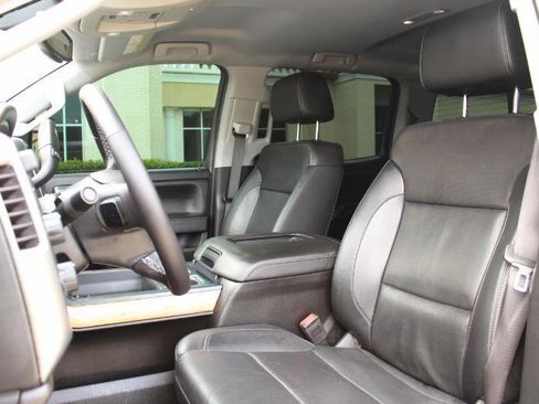 Used 2019 Chevrolet Silverado 2500 LTZ w/ Duramax Plus Package AWD/4WD image 40