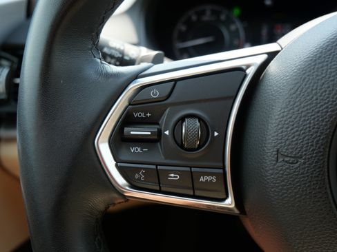 Used 2024 Acura RDX SH-AWD image 28